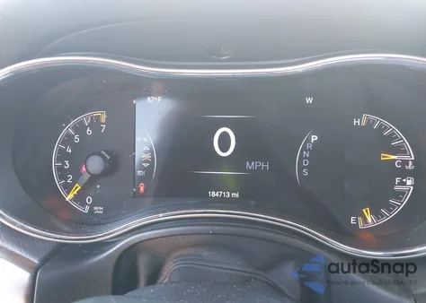 2015 Jeep Grand Cherokee Limited z USA, uszkodzony, nr VIN 1C4RJFBGXFC644372